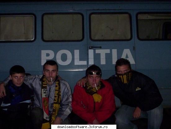 fotbal fac toate astea sunt ultras nene